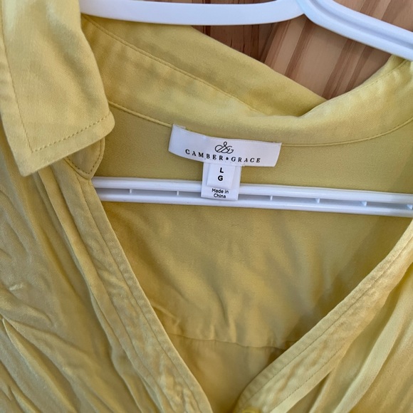 Light Yellow Button Up Top - Picture 3 of 3